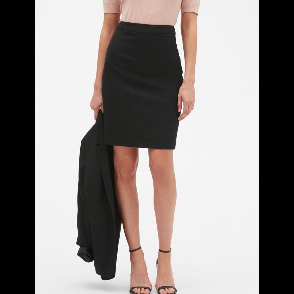 {Banana Republic} Stretch Pencil Skirt